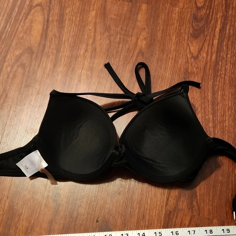 Shade & Shore Bikini Top size 34B Black Swimsuit